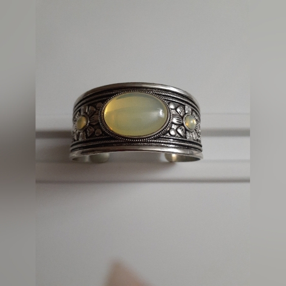 Sage- Like Moonstone Statement Bracelet - Picture 3 of 11